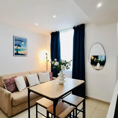 Les Palmiers Wilson - 3 Pers - 500 M Beaches Apartment