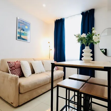 Apartment Les Palmiers Wilson - 3 Pers - 500 M Beaches *