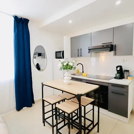 Apartment Les Palmiers Wilson - 3 Pers - 500 M Beaches